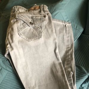 Light grey jeans fits like a 4.